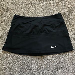 Nike Dri-Fit skort!